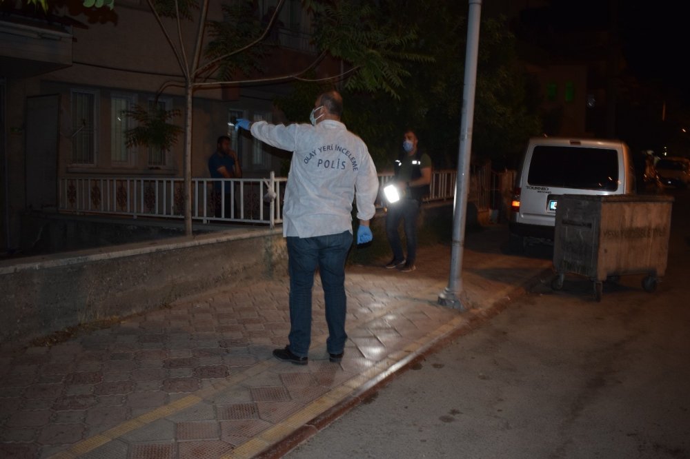 Malatya'da akrabalar silahla çatıştı! 1 ağır yaralı