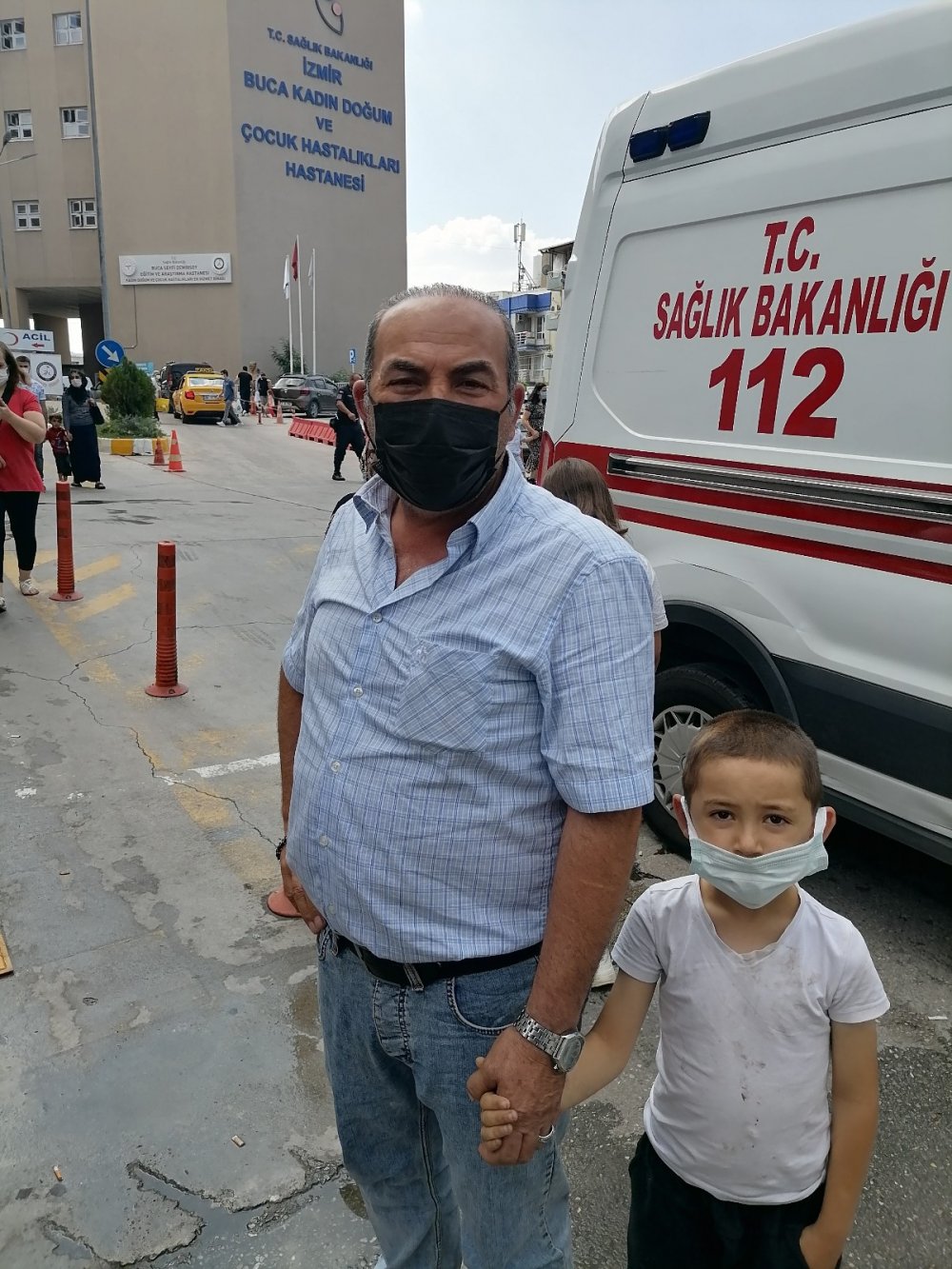 İZSU sağlığa zararı yok dese de kötü kokulu su İzmirlileri isyan ettirdi