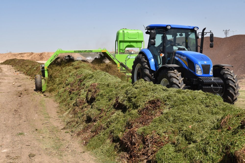Selçuklu'da atıklar kompostla organik gübre oluyor