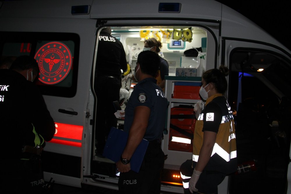 Beyşehir'de otomobil yayaya çarptı! 1 yaralı