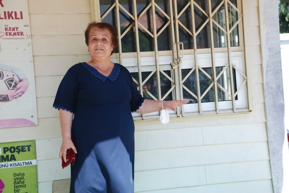 İzmir Büyükşehir skandal tavırlarıyla ekmek büfesi işleten kadını çileden çıkardı!