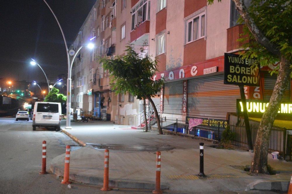 Sultangazi’de alacak-verecek kavgası kanlı bitti: 1 ölü, 1 yaralı