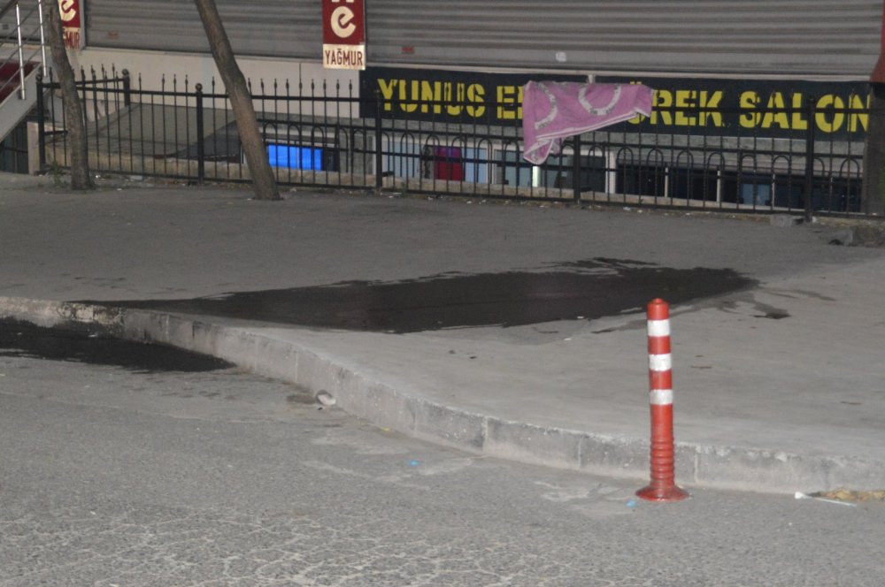 Sultangazi’de alacak-verecek kavgası kanlı bitti: 1 ölü, 1 yaralı