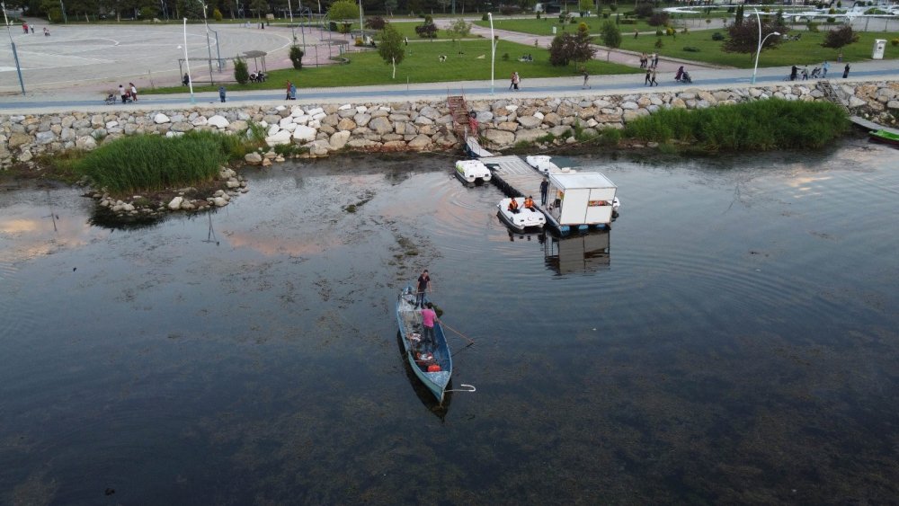 Konya Beyşehir Gölü’nde su seviyesi azaldı! Yat işletmecileri tedirgin