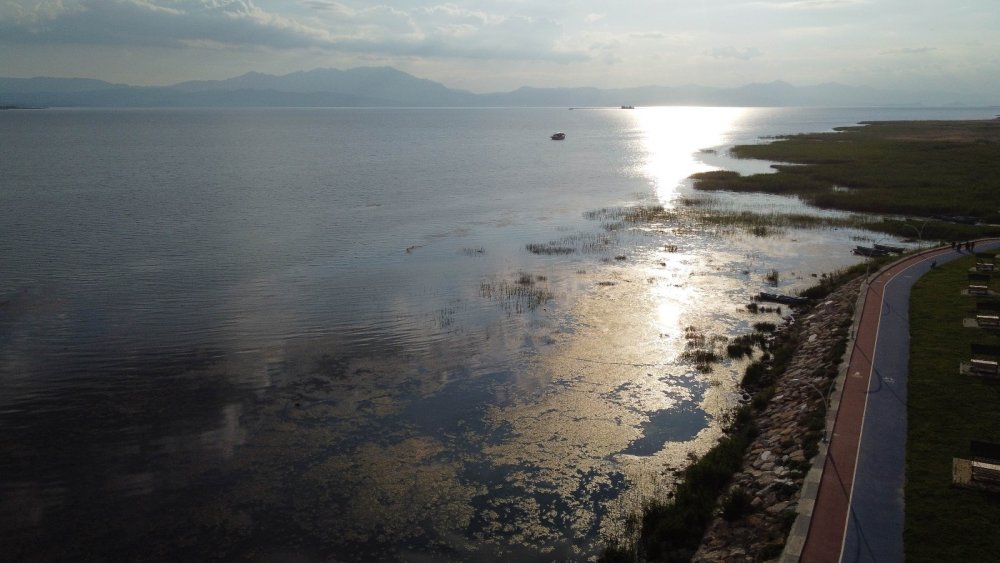 Konya Beyşehir Gölü’nde su seviyesi azaldı! Yat işletmecileri tedirgin