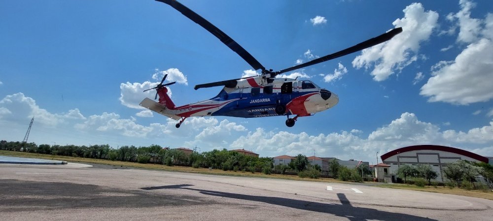 Aksaray'da jandarma helikopteri trafik için kalktı