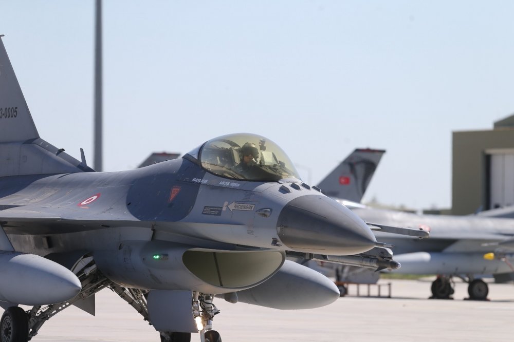Konya'da yapılan Uluslararası Anadolu Kartalı-2021 Eğitimi nefes kesti