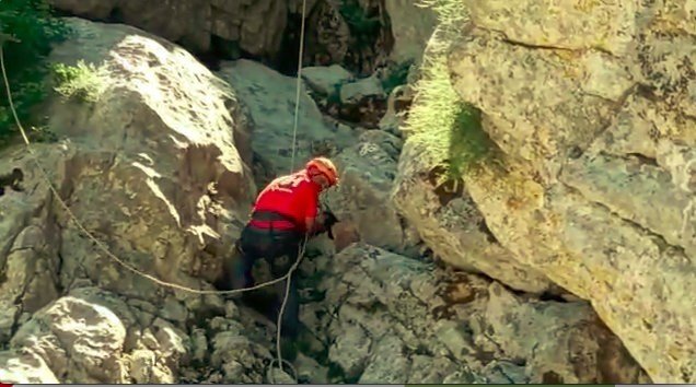 Serik'te 10 gündür kayıp olan keçiler için kurtarma operasyonu