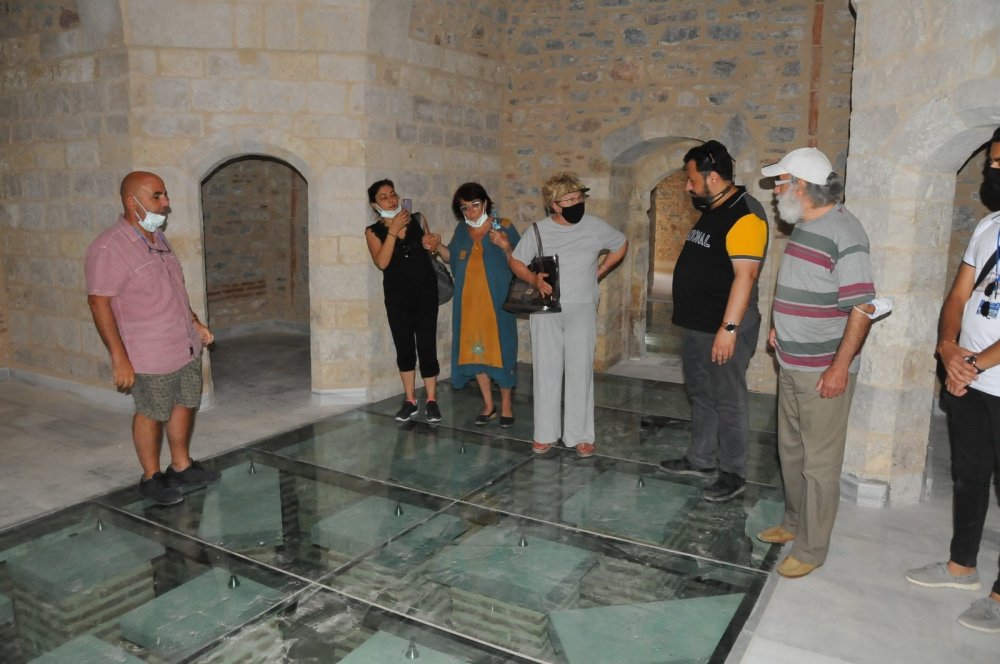 Nasreddin Hoca Şenliklerine gelen duayen tiyatrocular Akşehir’e hayran kaldı