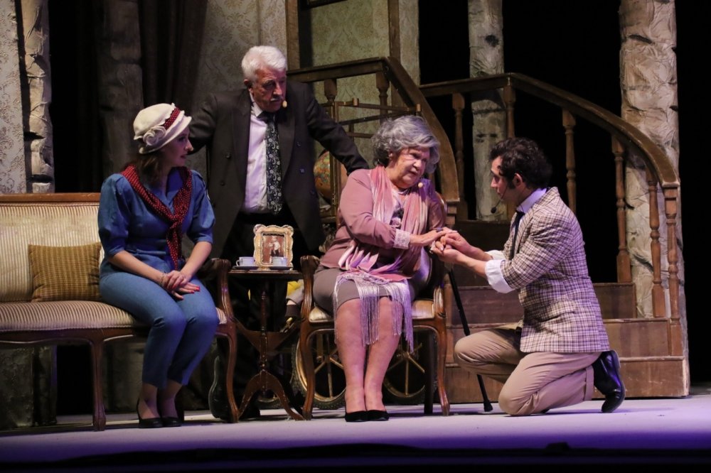 Akşehir Uluslararası Nasreddin Hoca Şenliği 'Ağaçlar Ayakta Ölür' ile final yaptı