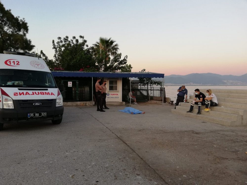 İzmir Karşıyaka'da denizde erkek cesedi bulundu