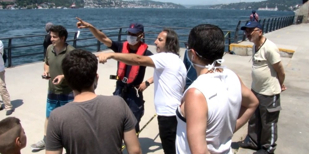 Üsküdar'da denize giren kişi akıntıya kapıldı! Ekipler seferber oldu