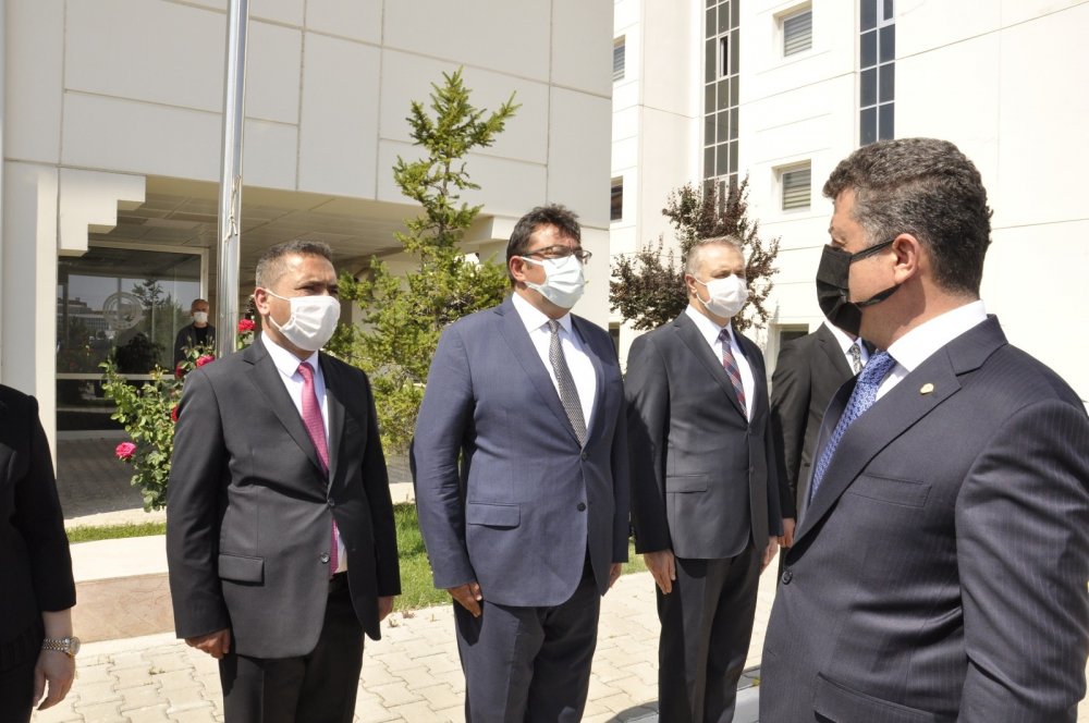 Konya'nın yeni Emniyet Müdürü Dinç Eskişehir'deki görevini devretti