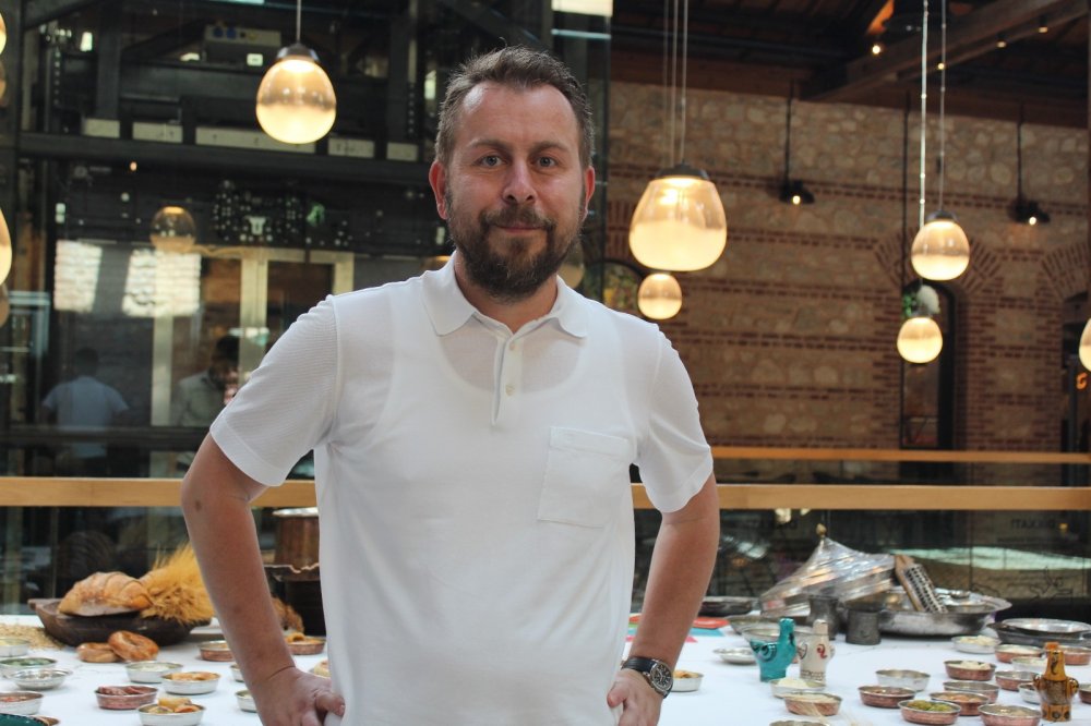 Ömür Akkor'un 25 yıllık birikimi Türkiye Gastronomi Atlası