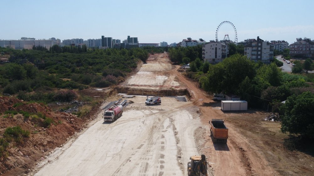 Konyaaltı trafiği rahatlayacak! Yeni yol yapılıyor