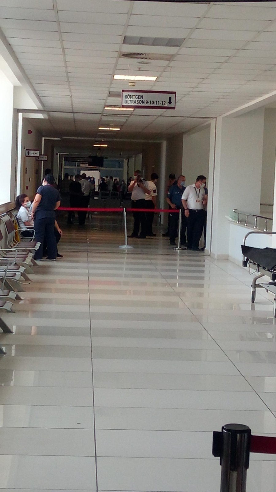 Siirt'te görevli Astsubay Antalya'da hastane tuvaletinde beylik tabancasıyla intihar etti