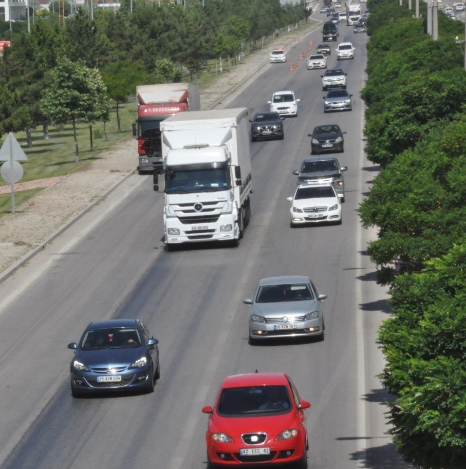 Kurban Bayramına sayılı günler kala tatilciler yola düştü