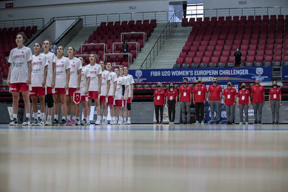 U-19 Basketbol Milli Takımı Belarus'u Konya'da mağlup etti