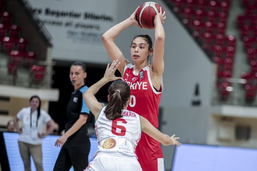 U-19 Basketbol Milli Takımı Belarus'u Konya'da mağlup etti