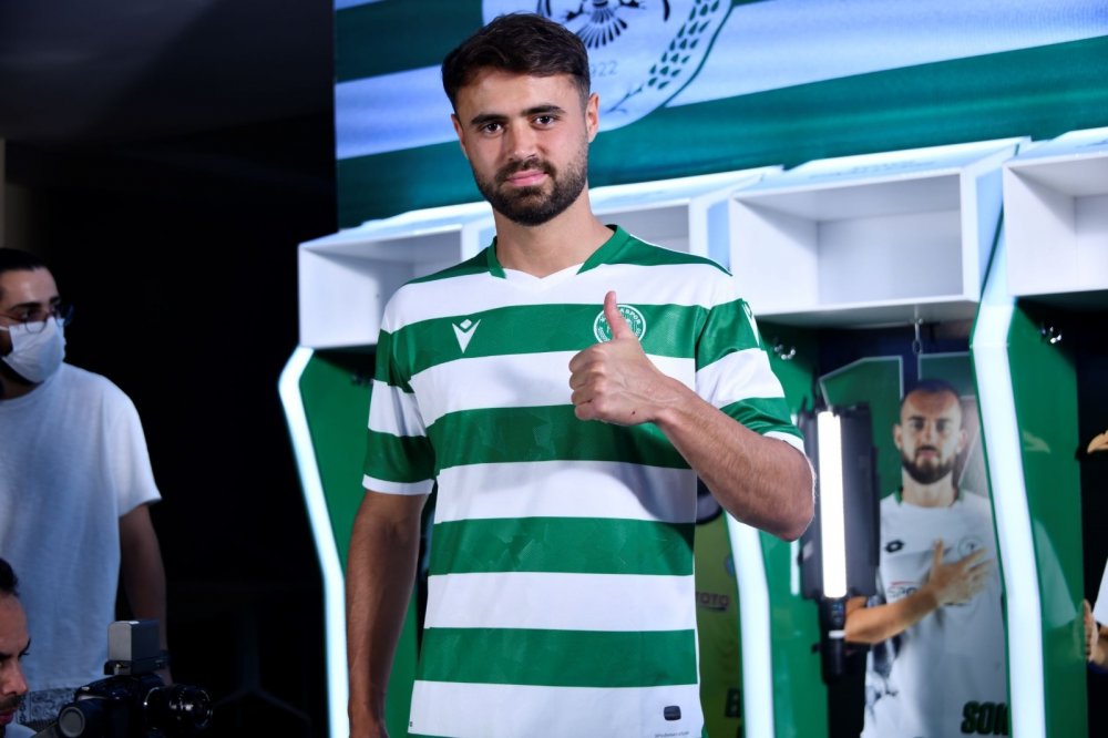 İttifak Holding Konyaspor 100'üncü yıl formalarını tanıttı