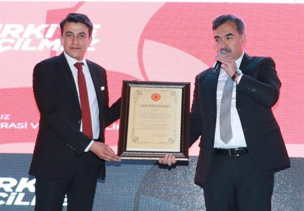 Konyalı Kaymakam Fikret Dağ Fahri Ahlatlı oldu