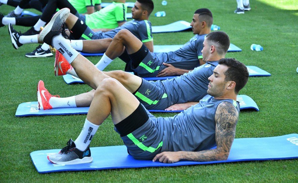 Konyaspor yeni sezon 1'nci etap kamp çalışmalarını tamamladı