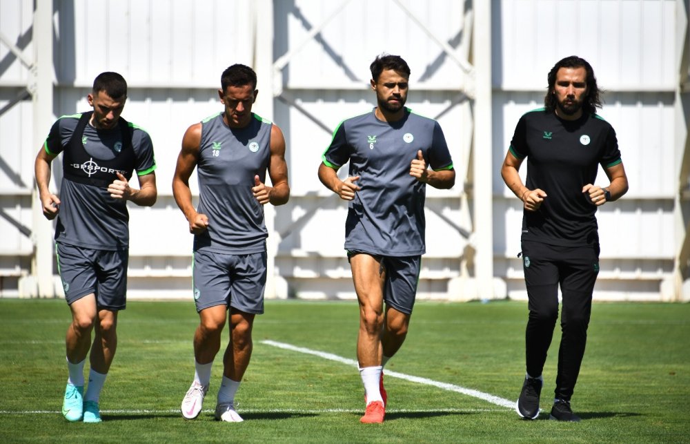 Konyaspor yeni sezon 1'nci etap kamp çalışmalarını tamamladı