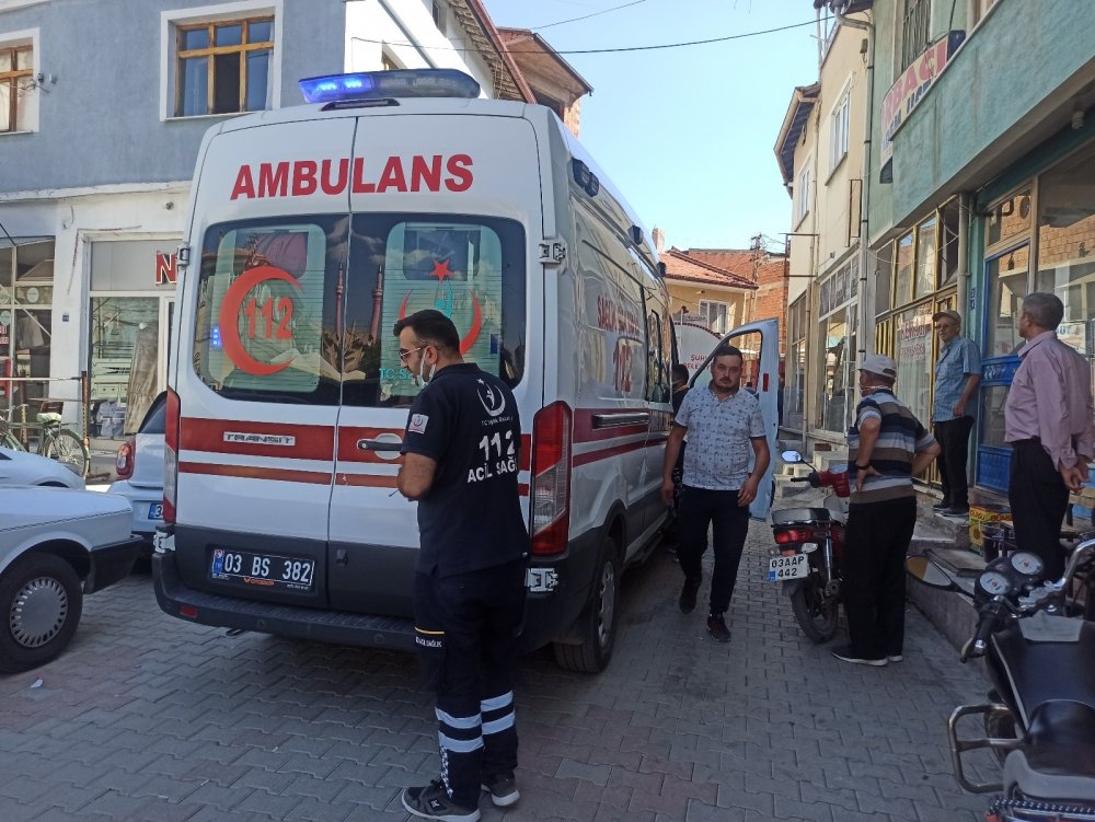 Afyon'da yangın! Ekmek teknesini kurtarmak isteyen Mehmet Paksoy son anda kurtarıldı