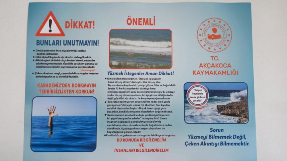 Akçakoca sahilinde polisten 'çeken akıntı' uyarısı