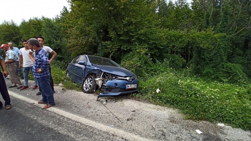 Kurban kesimi dönüşünde feci kaza! Otomobiller kafa kafaya çarpıştı: 6 yaralı