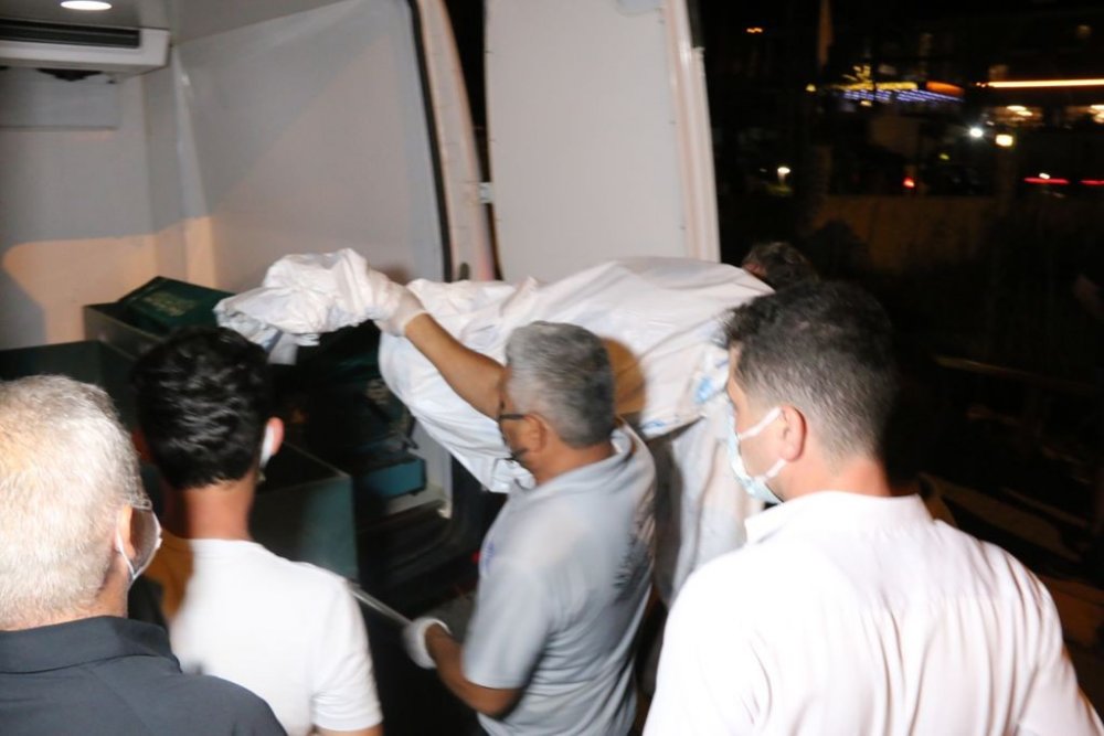 Minik Ecrin'in acı haberini alan babası ayakta duramadı