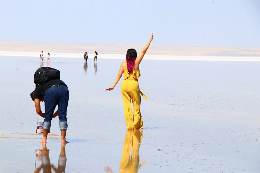 Tuz Gölü’nde yürüme turizmi rekor kırıyor