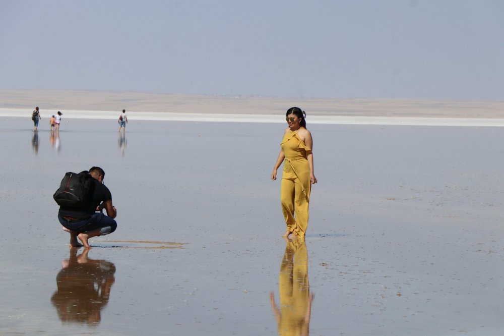 Tuz Gölü’nde yürüme turizmi rekor kırıyor