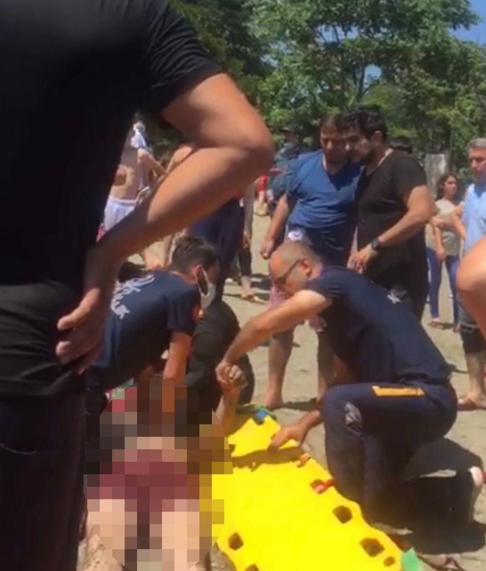 Hazar Gölü'ne serinlemek için giren Halil İbrahim Akgül hayatını kaybetti