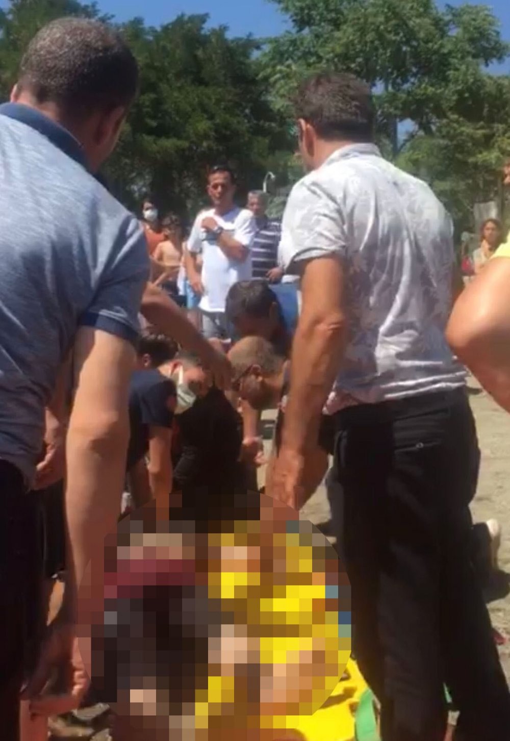 Hazar Gölü'ne serinlemek için giren Halil İbrahim Akgül hayatını kaybetti