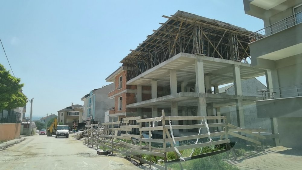 İnşaattan düşen işçi Habip Türeli hayatını kaybetti