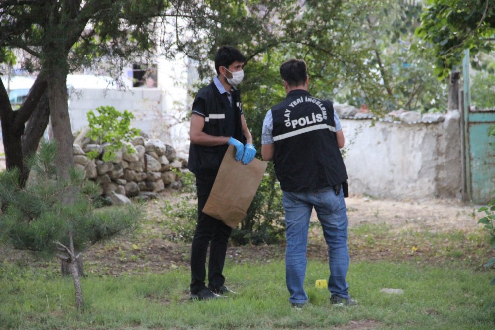 Komşuların kavgası kanlı bitti! Mustafa Aktaş öldü! 6 yaralı