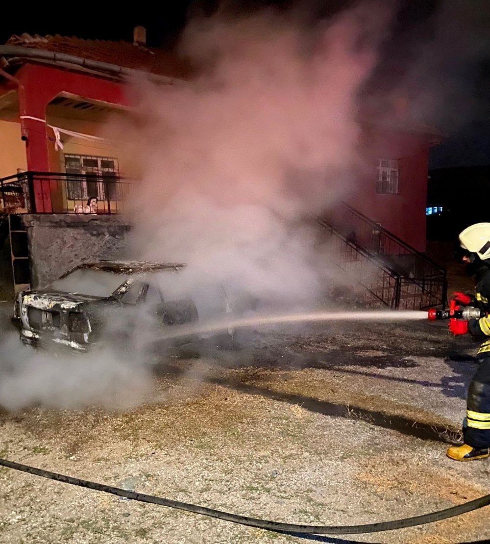 Konya'da araç yangınları durmuyor