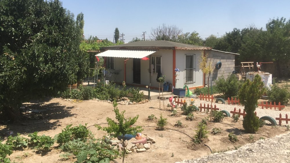 Konya'da feci ölüm! Agaç keserken boğazını kesti