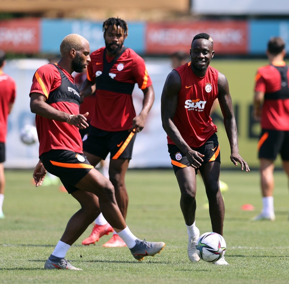 Galatasaray turu atlamak için ağır çalışıyor