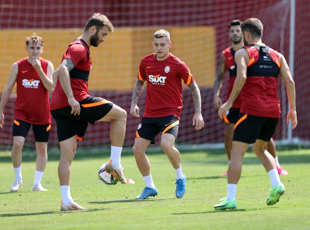 Galatasaray turu atlamak için ağır çalışıyor