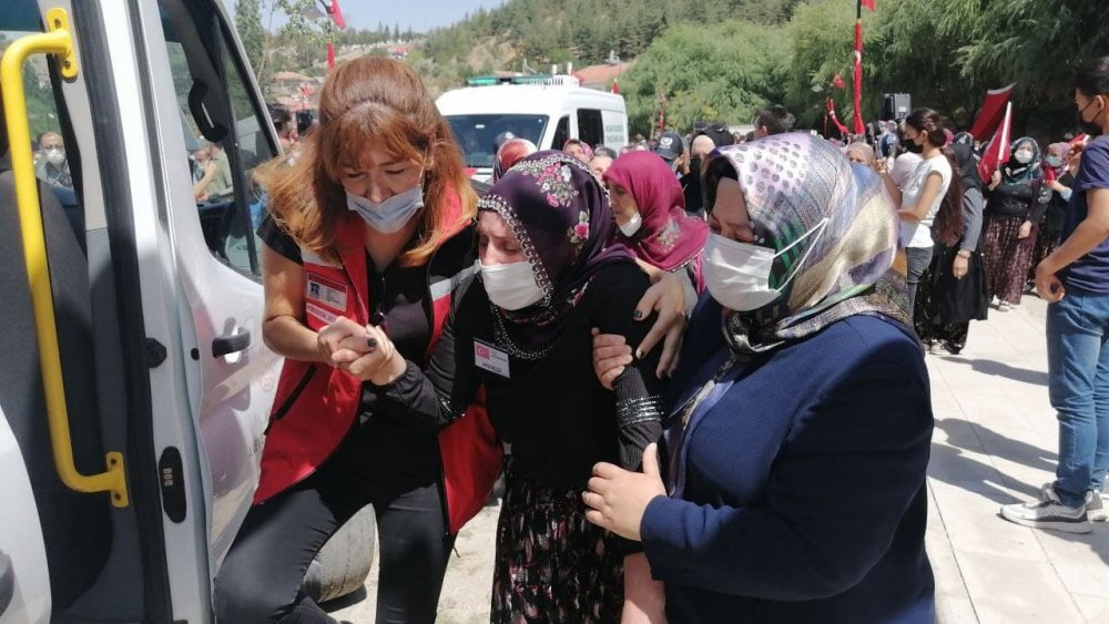 Aksaraylı şehit Sergen Güçlüer dualarla defnedildi