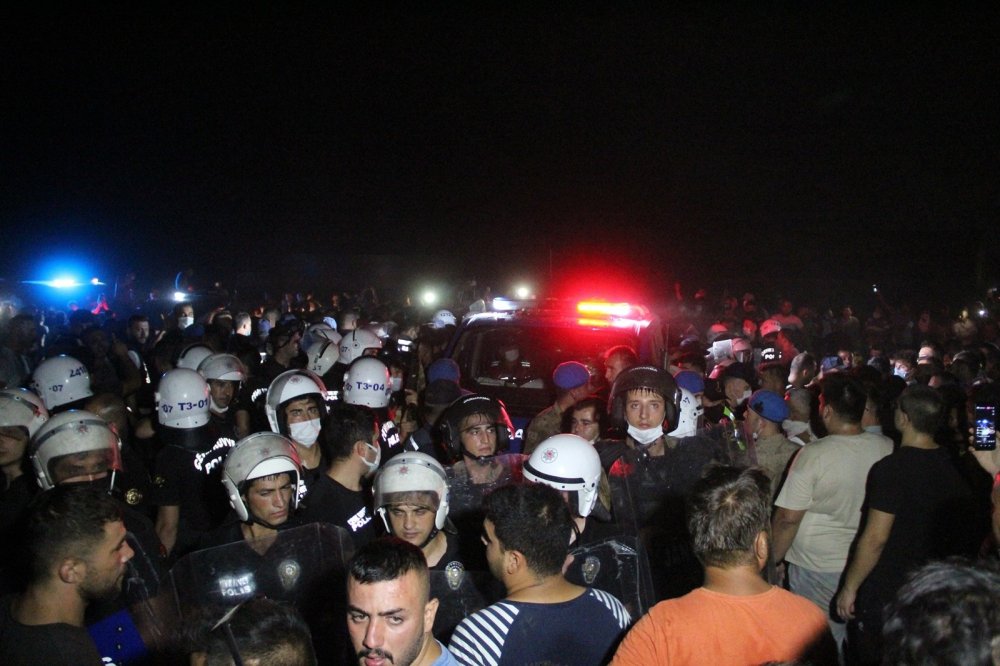 Manavgat ayağa kalktı! Yangın çıkarmak için geldiler iddiası