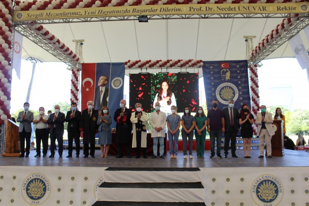 AÜ’den 12 veteriner yangında zarar gören hayvanlar için Manavgat yolunda