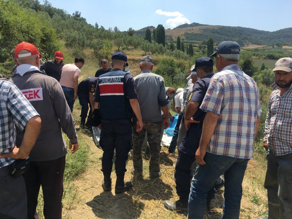 Bilecik'te traktör devrildi! Sürücüsü öldü