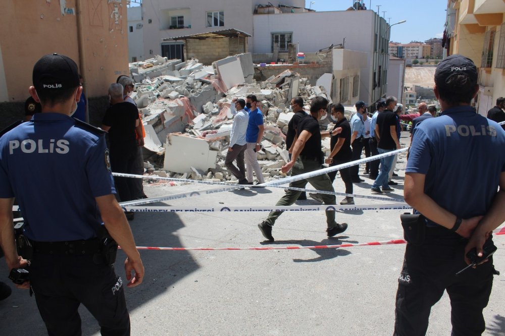 Gaziantep'te 5 katlı bina çöktü! Neden kaçak kat