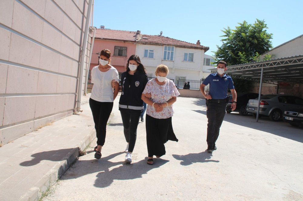 Kadın yankesicilere dikkat! Manisa'dan gelip Konyalı gurbetçiyi soydular