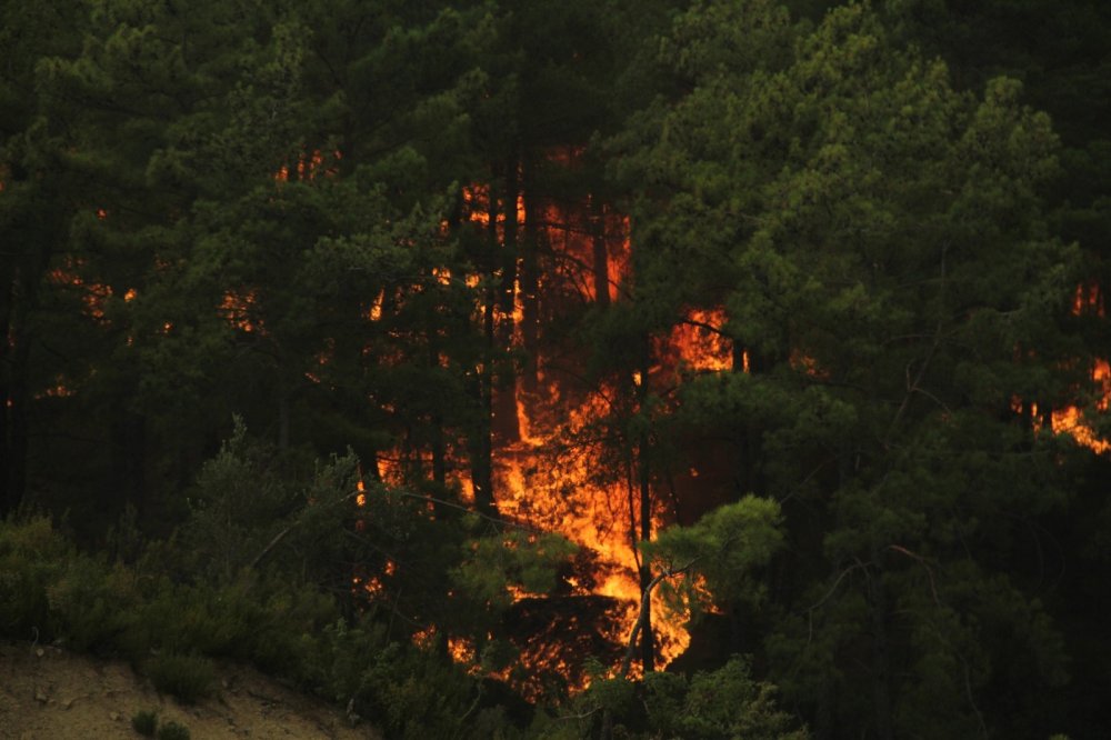 Antalya'da korkulan olmadı ama arazide daha kötüsü oldu