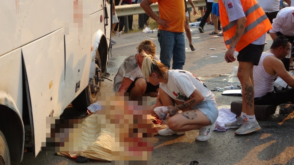 Antalya'daki korkunç kazada ölenlerin kimlikleri belirlendi