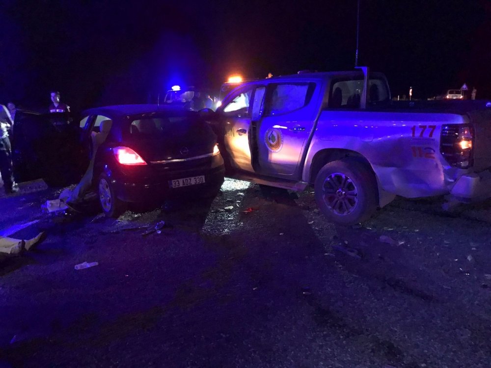 Gölbaşı’nda otomobil kamyonetle çarpıştı! 6 yaralı